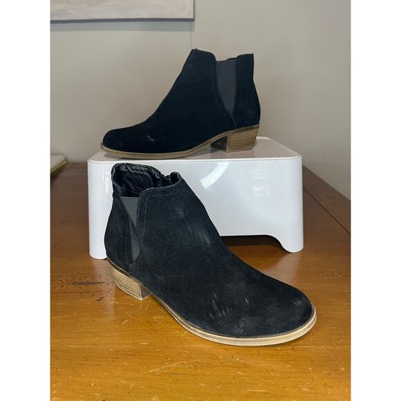 Kensie Garry Women Zip Up Ankle Fashion Booties Black Suede size 8 - Picture 1 of 6